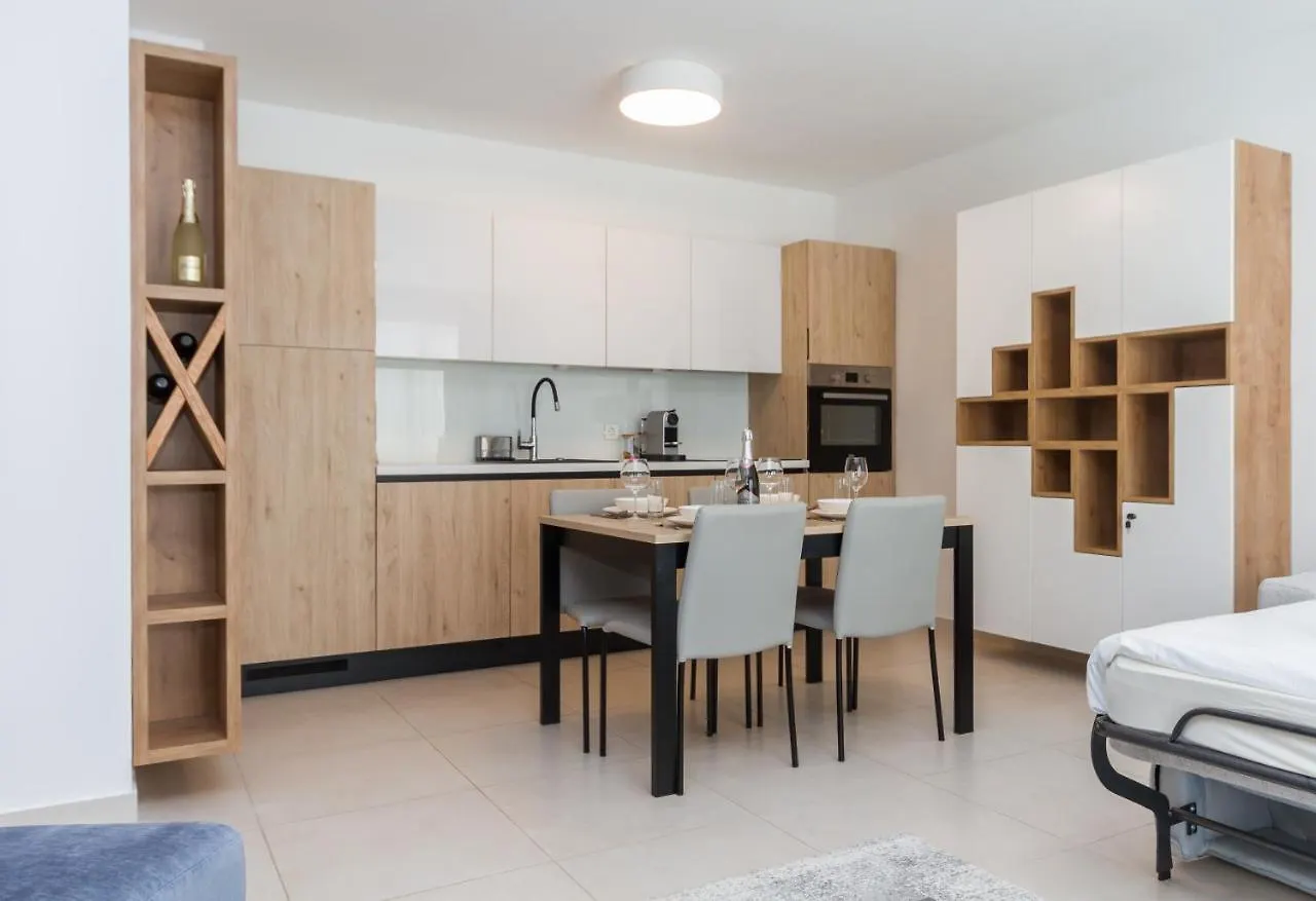 Apartment Julia Umag 0*,